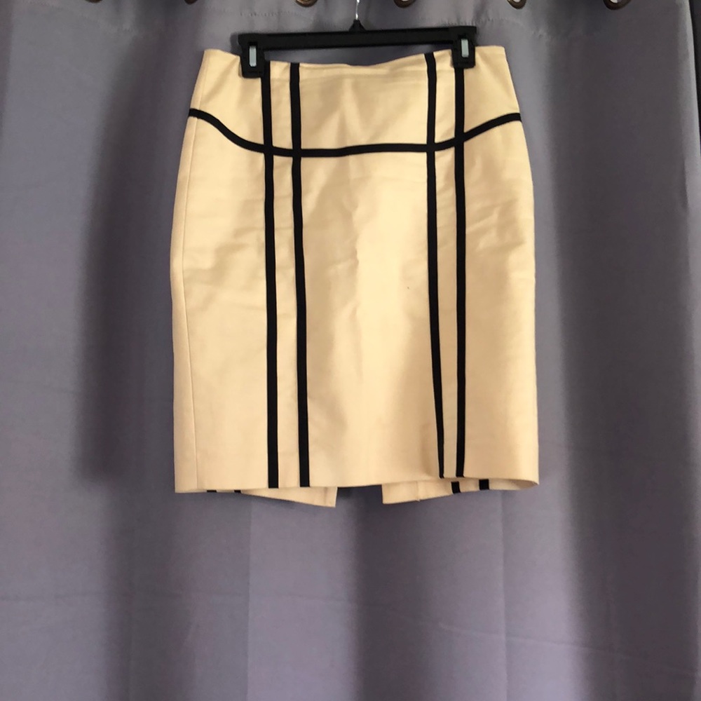 🔥💲☝🏻Michael Kors skirt size 6